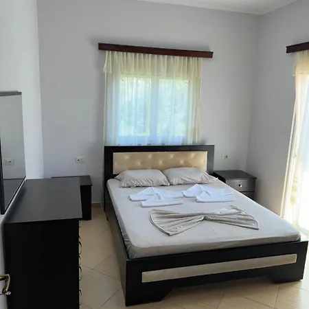Ana Sea View Apartment *